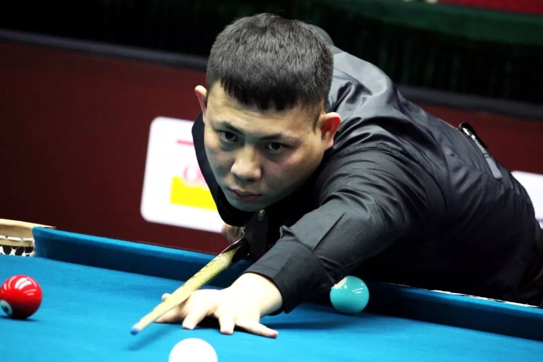 在现代足球 在现代足球