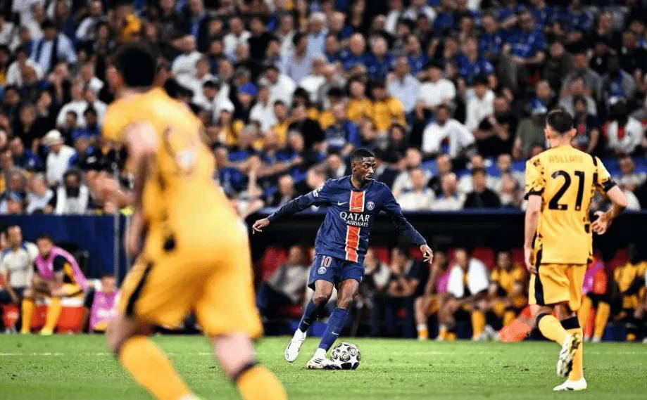 季之间都会 季之间都会