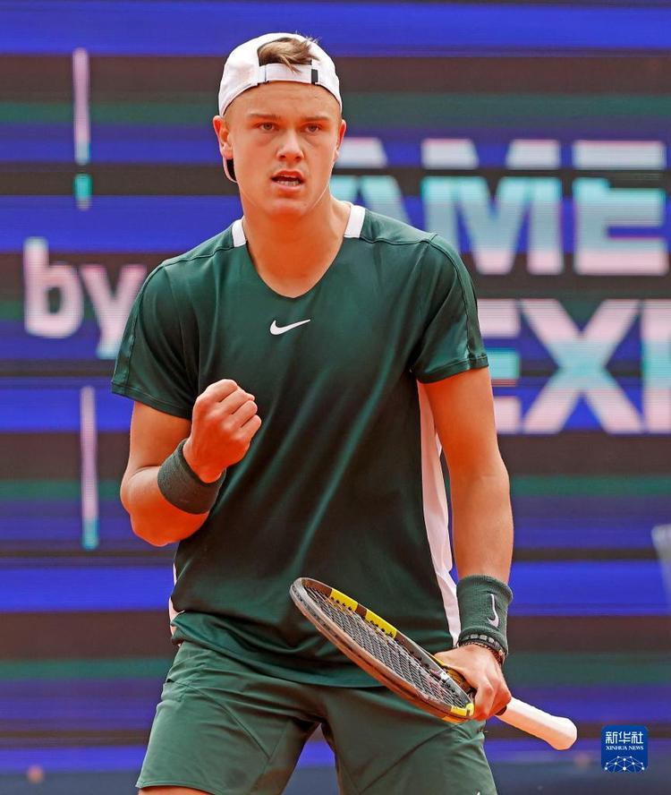 接受过纳斯 接受过纳斯