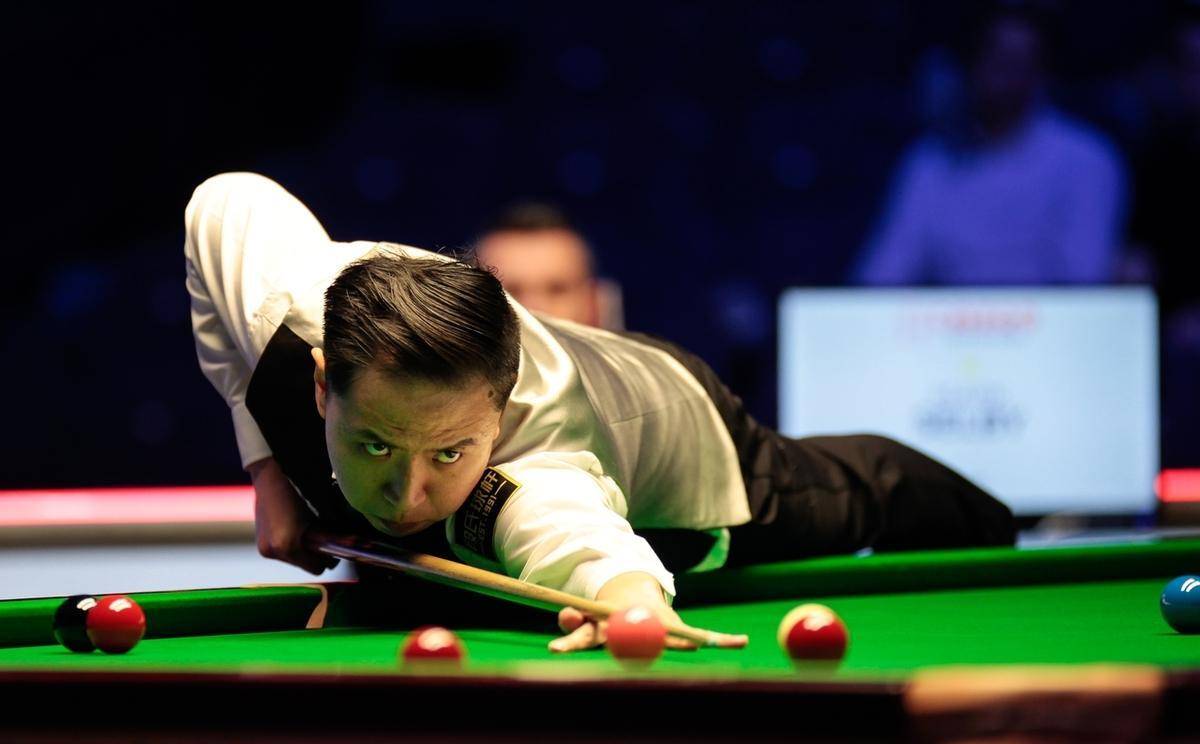 与粉丝群体 与粉丝群体