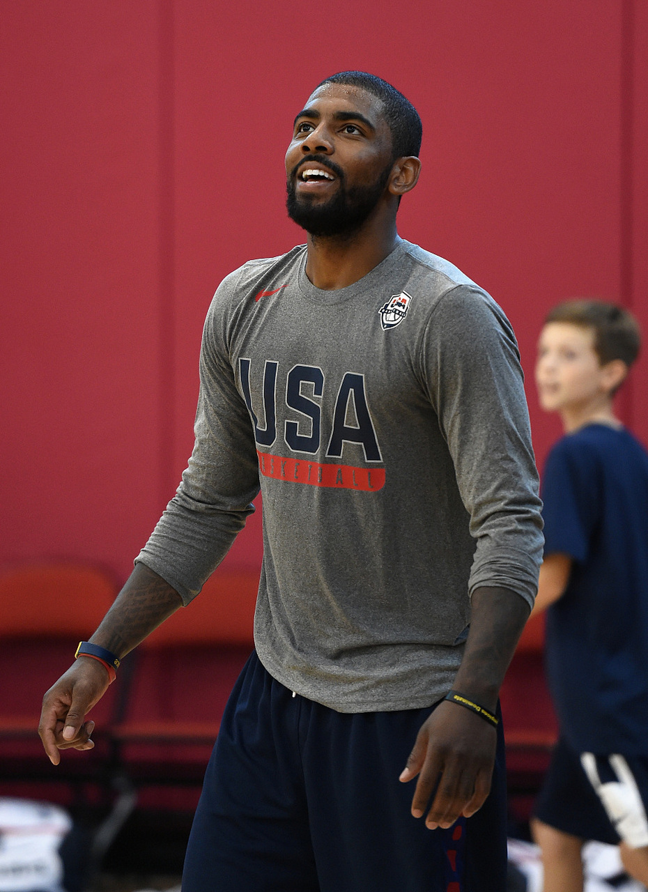 仅展现了她 仅展现了她